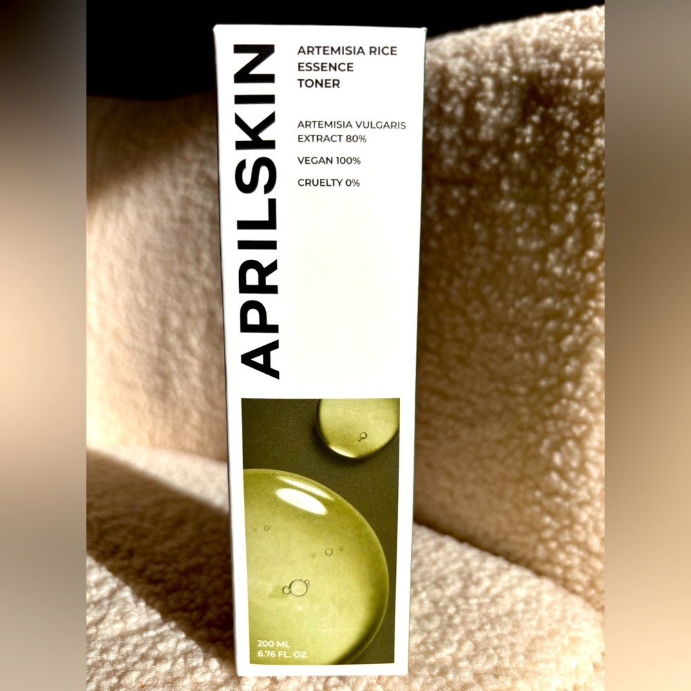 APRILSKIN artemisia rice essence toner